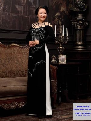 Áo Dài Bà Sui Màu Đen Sang Trọng Kết Và Vẽ Tay Mới Ra AD 5 1710902745 598 Ao Dai Ba Sui Mau Den Sang Trong Ket Va