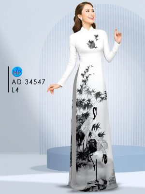 1713836843 364 Vai Ao Dai Hac Va Truc Thu Hut AD 34547
