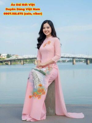 1760066783 289 Vai Ao Dai Ve Tay Hoa Phuong Va Cau Trang